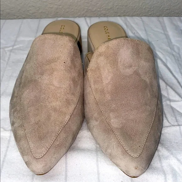 Cole Haan Women's Tan Suede Mules, Cole Haan
Women's Piper Mules size‎ 8B - Picture 2 of 12